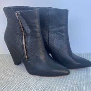 SPLENDID Neva chunky cone heel booties, BLACK, size 7 1/2.